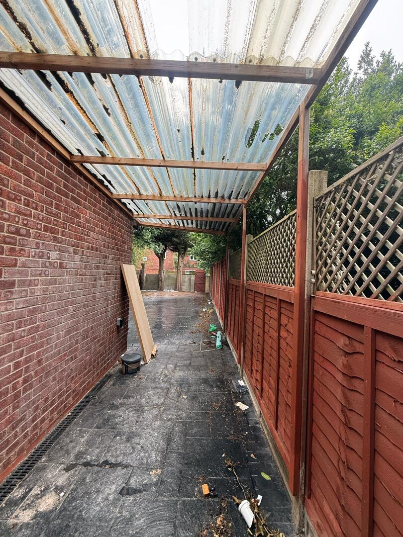 Maple Close, Hayes